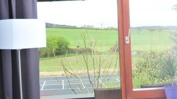 Standard-Zweibettzimmer, 2 Einzelbetten | Balkon