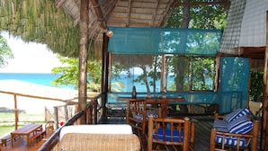 Luxe suite (Eco Tourism - Cacique) | Een bureau, gratis babybedden, extra bedden, gratis wifi