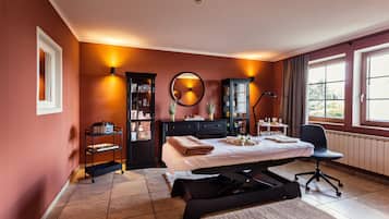 Lichaamsbehandelingen, body wraps, body scrubs, gezichtsbehandelingen