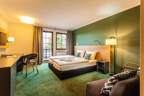 Habitació doble, no fumadors, balcó | Roba de llit d'alta qualitat, minibar i escriptori 