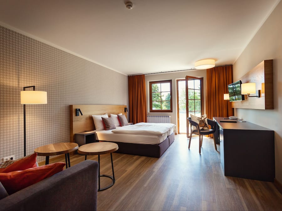 Premium bedding, minibar, desk, laptop workspace