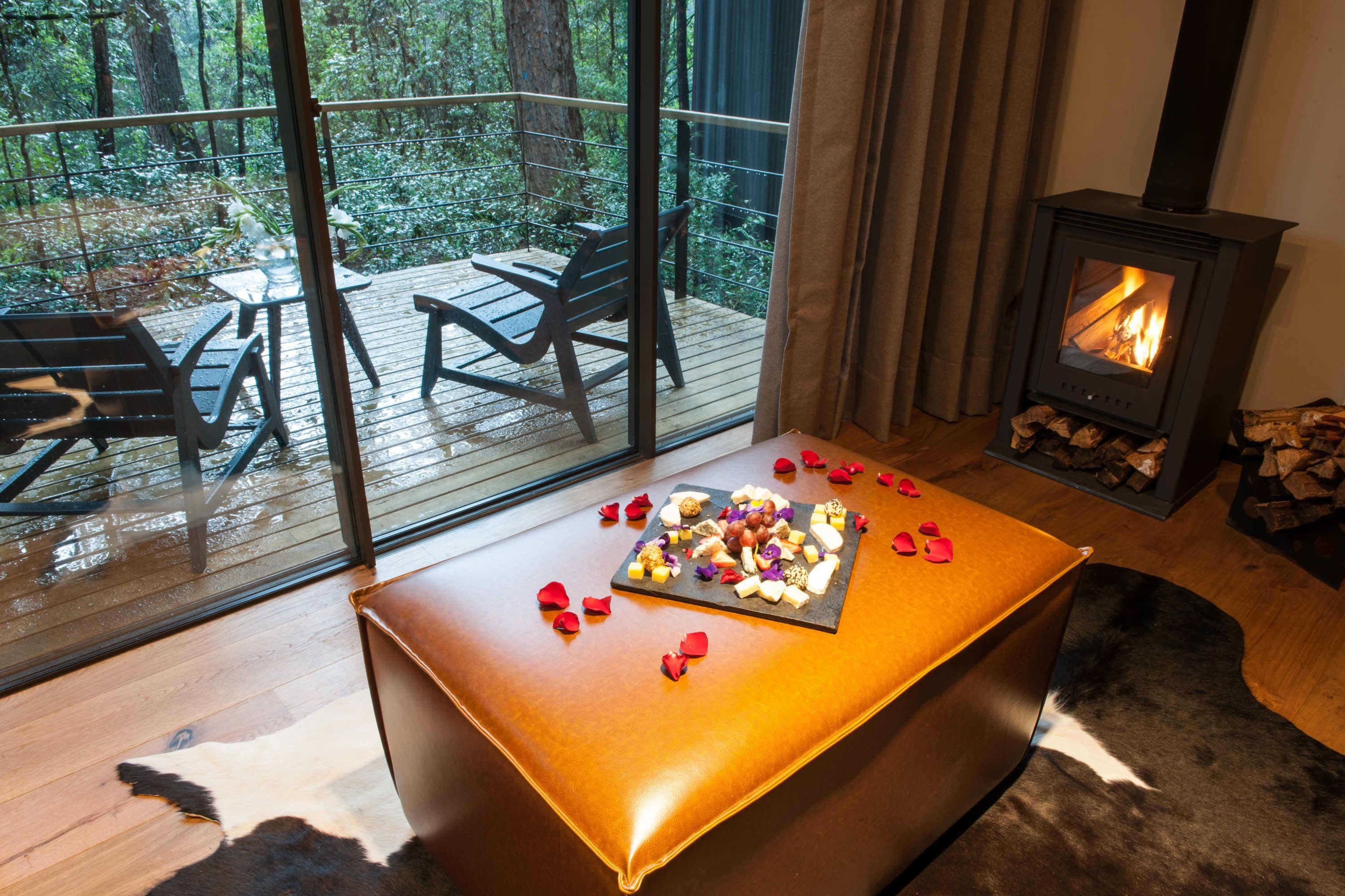 forest suite | terrace/patio