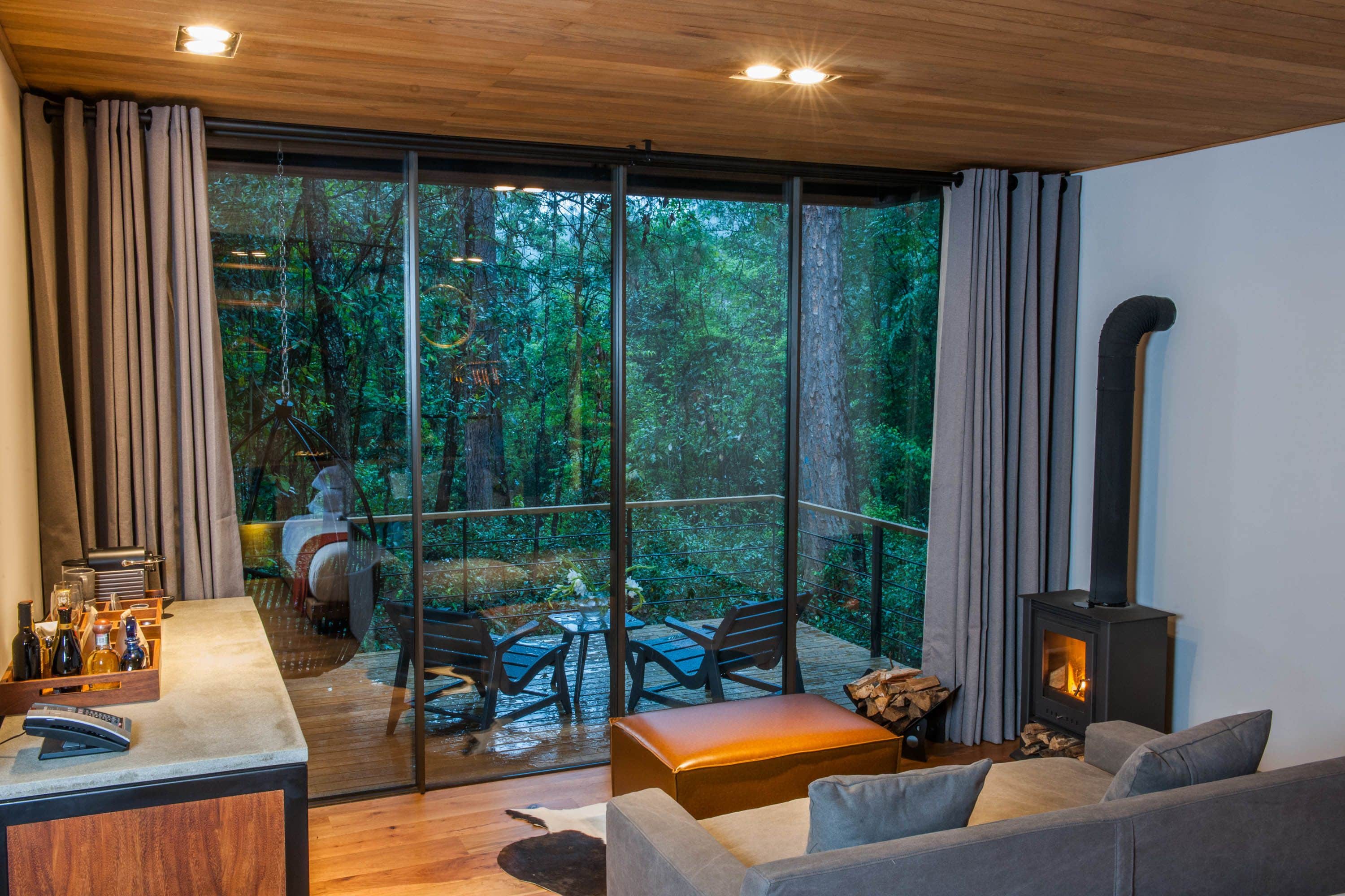 forest suite | terrace/patio