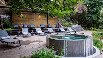 Salas de tratamiento para parejas y tratamientos corporales