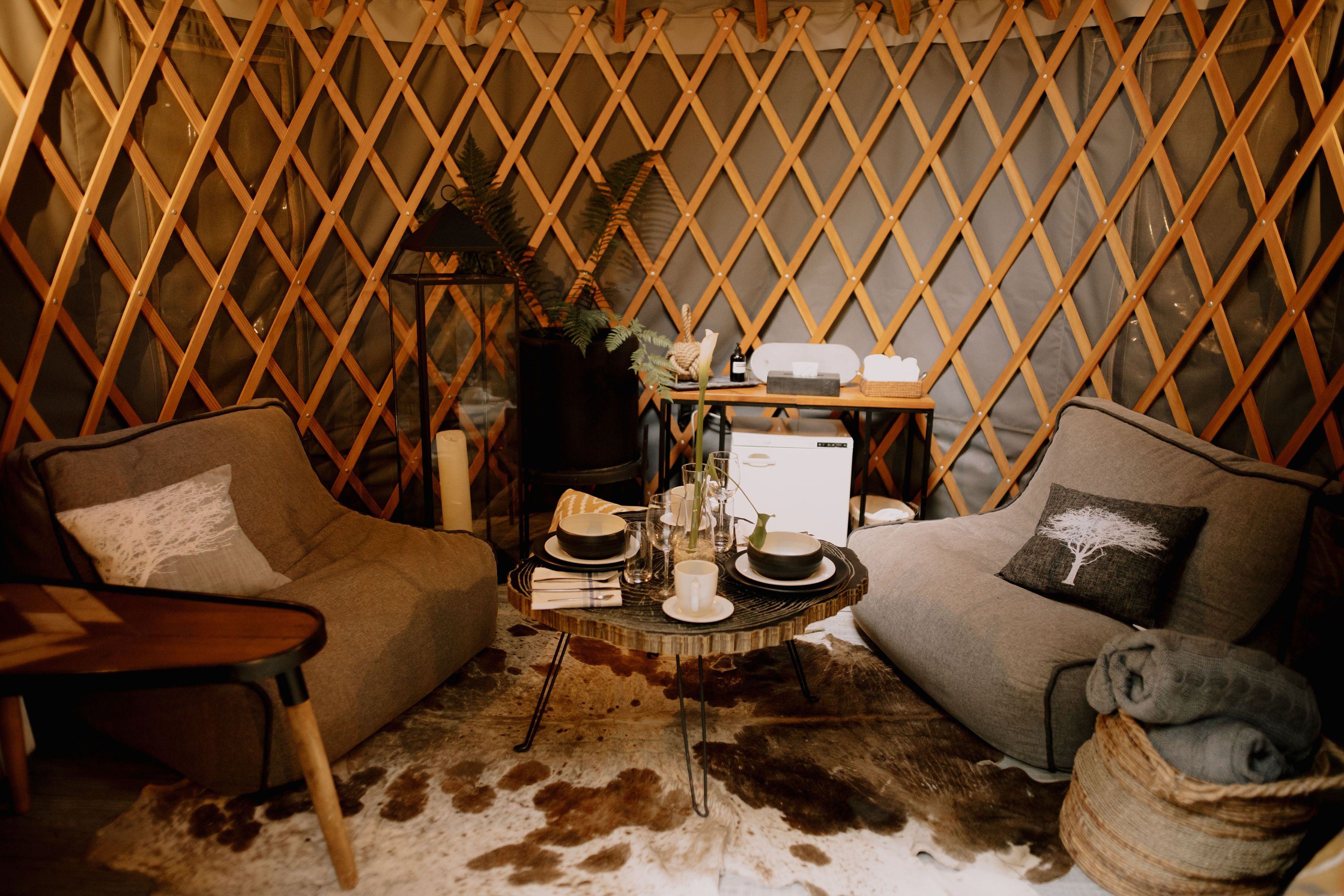 couples treatment room(s), body treatments, hot stone massages