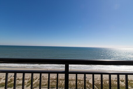 Bay View Resort - Image 7