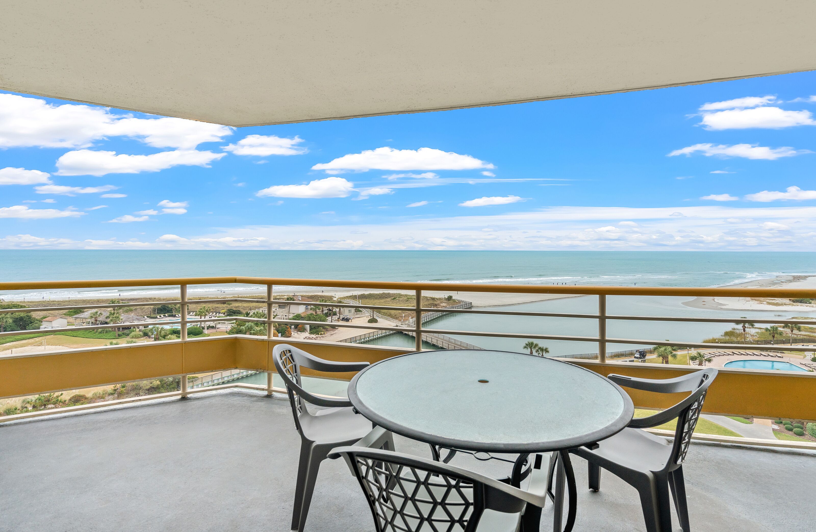 Apartamento, 2 habitaciones, frente a la playa | Vistas del balcón