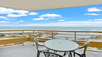 Apartment, 2 Schlafzimmer, Strandnähe | Blick vom Balkon