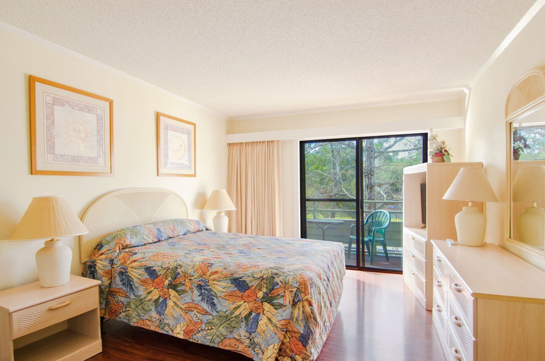 In-room safe, iron/ironing board, free wired internet, bed sheets