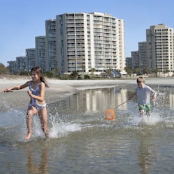 Sulla spiaggia, pallavolo