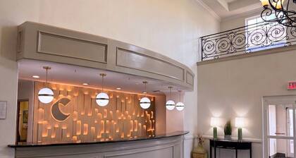 Comfort Suites Galveston Cruise Port Area – Beachside