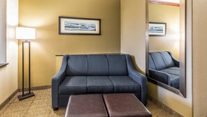 Suite, 2 Queen Beds, Non Smoking, Balcony - Comfort Suites Galveston Cruise Port Area – Beachside (Galveston)