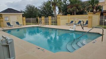 Outdoor pool, open 9:00 AM to 10:00 PM, sun loungers