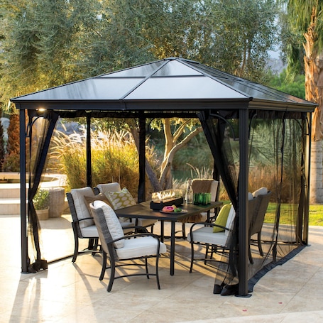 BBQ/picnic area