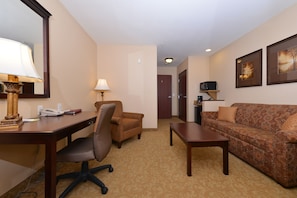 Desk, iron/ironing board, free WiFi, bed sheets
