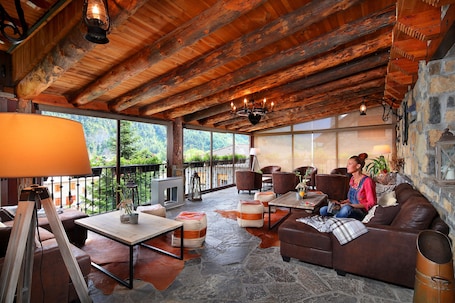 Interior. Hotel Boutique Mediodía & Apartments