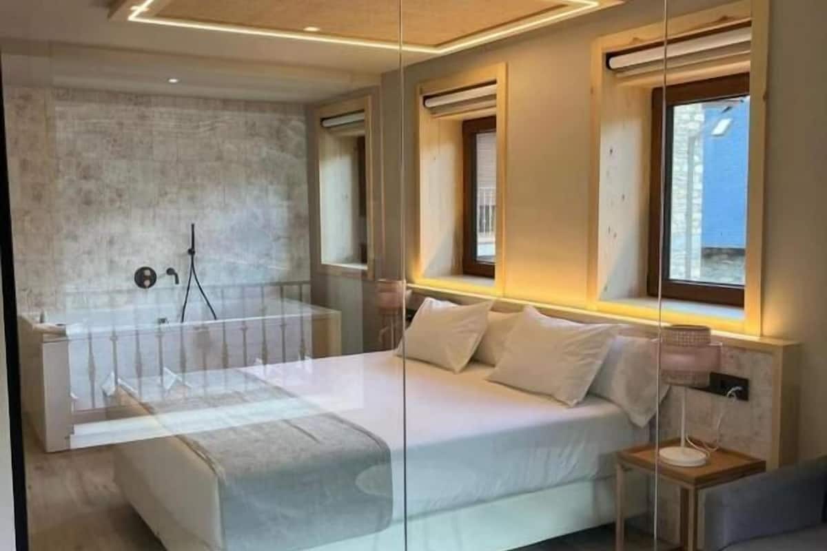 egyptian cotton sheets, premium bedding, down duvets, pillow-top beds