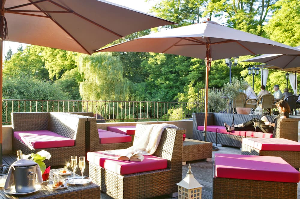 Les Glycines - Hôtel & Spa