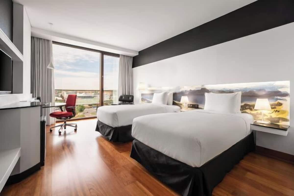 1 Schlafzimmer, hochwertige Bettwaren, Minibar, Zimmersafe