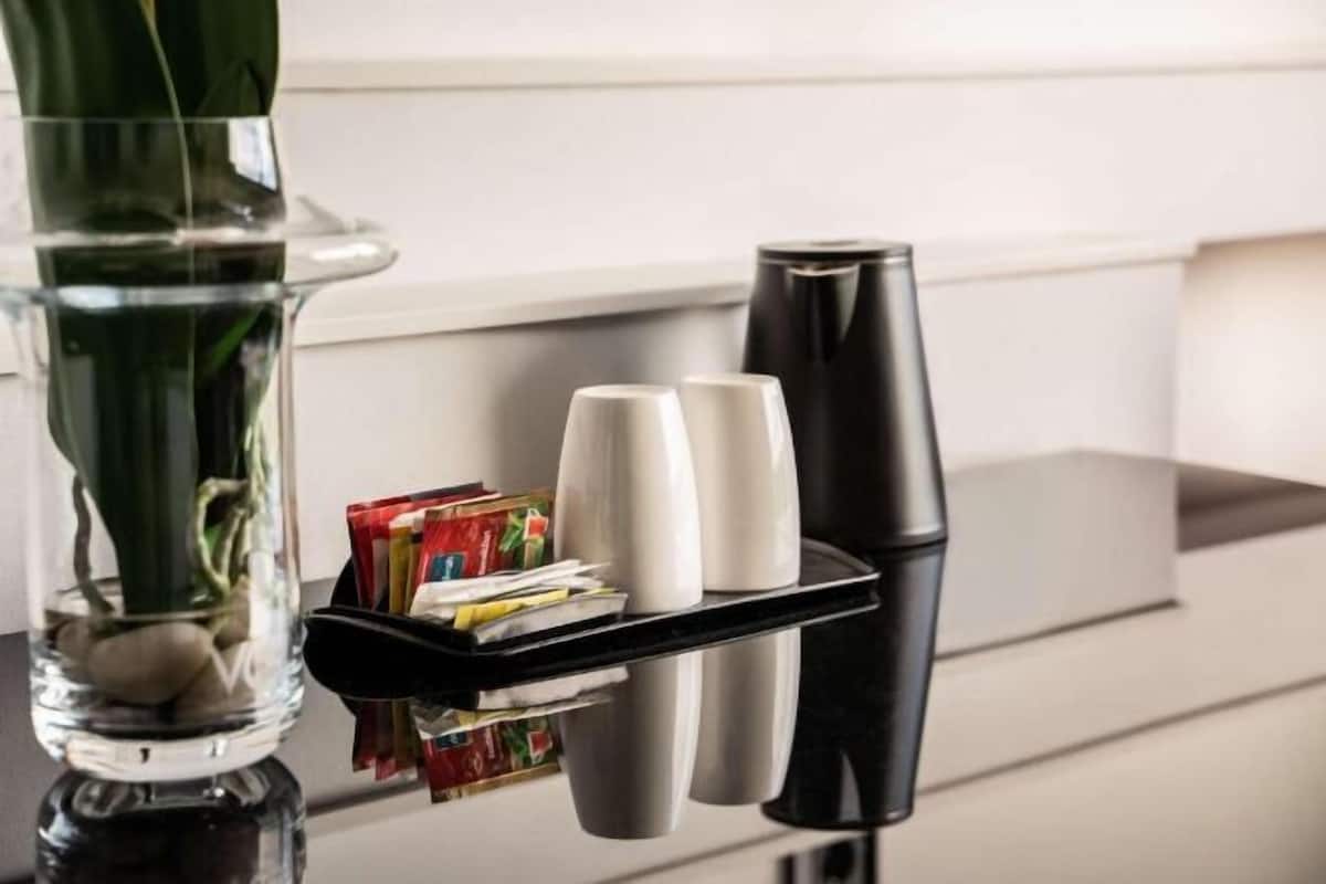 Kaffee und/oder Kaffeemaschine