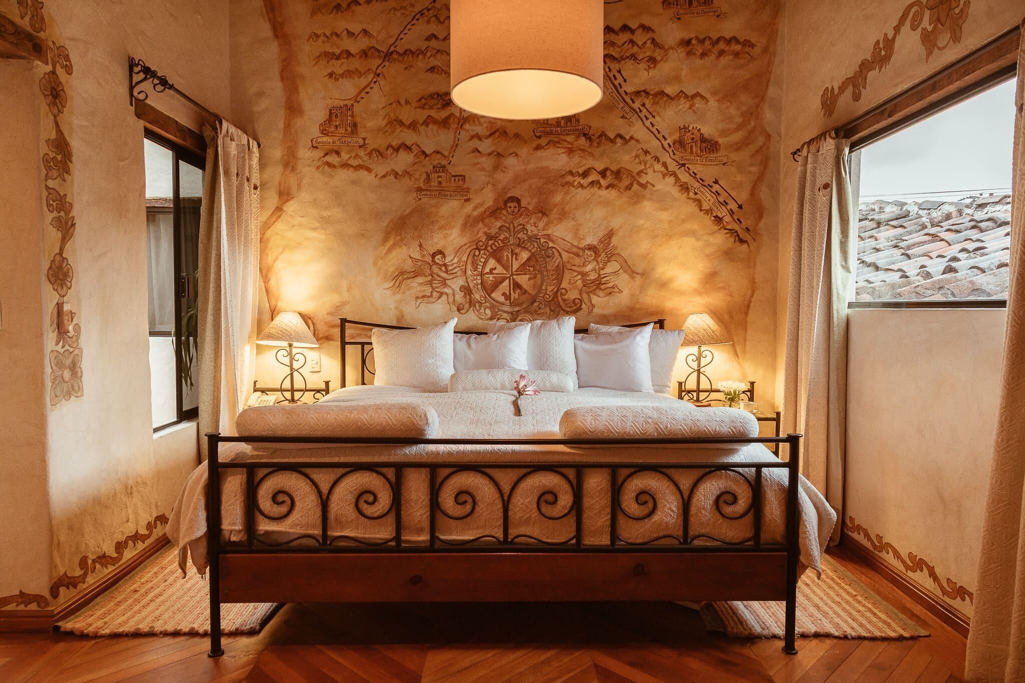 Premium bedding, down comforters, in-room safe, individually decorated