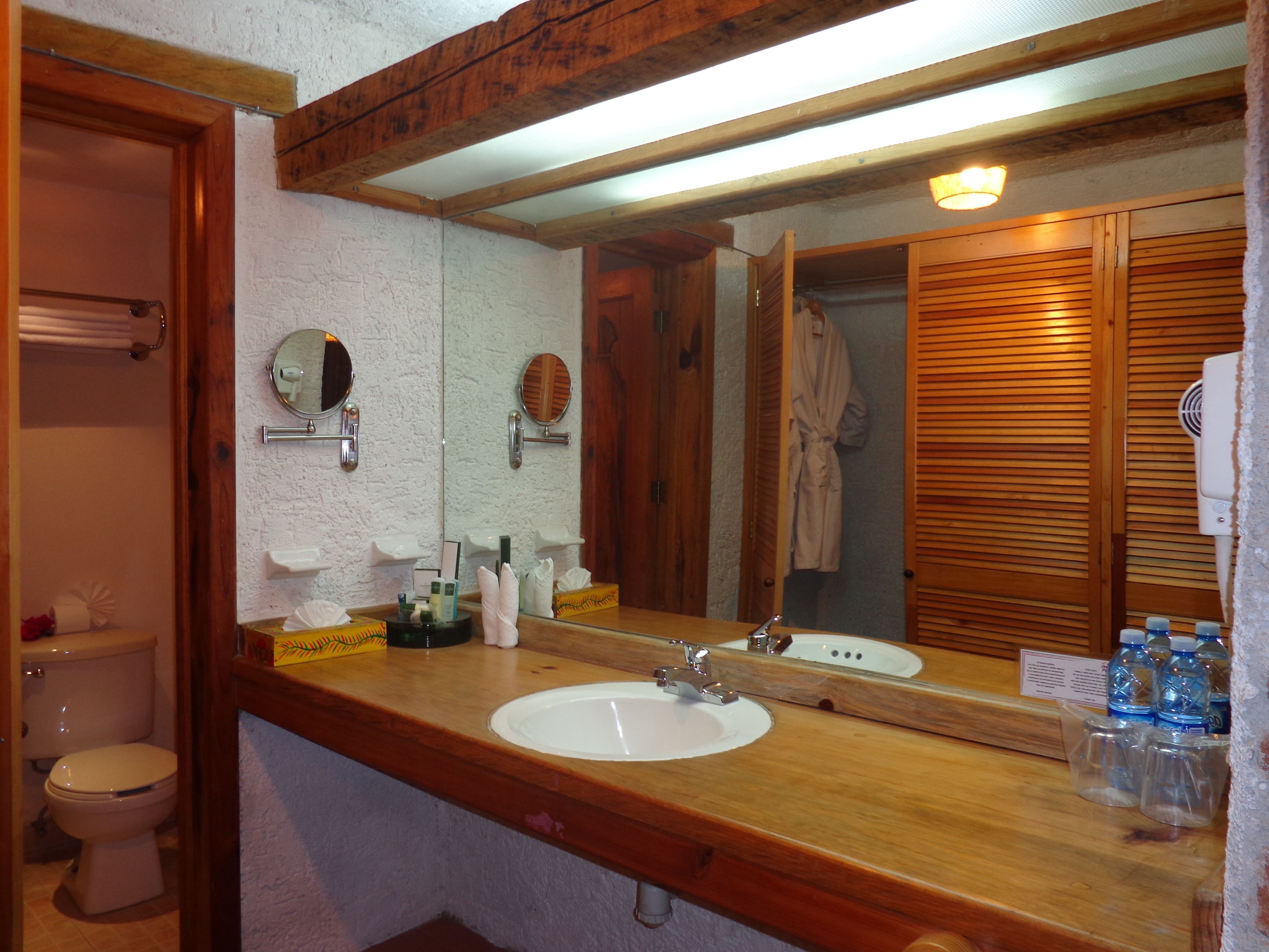 junior suite | bathroom sink