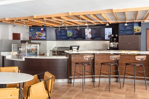 每日供应即点即煮早餐（需付费）