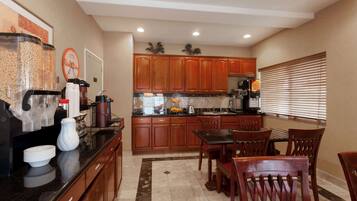 Free daily on-the-go breakfast