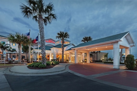 Exterior. Hilton Garden Inn Corpus Christi