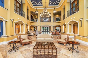 Sala de estar en el lobby