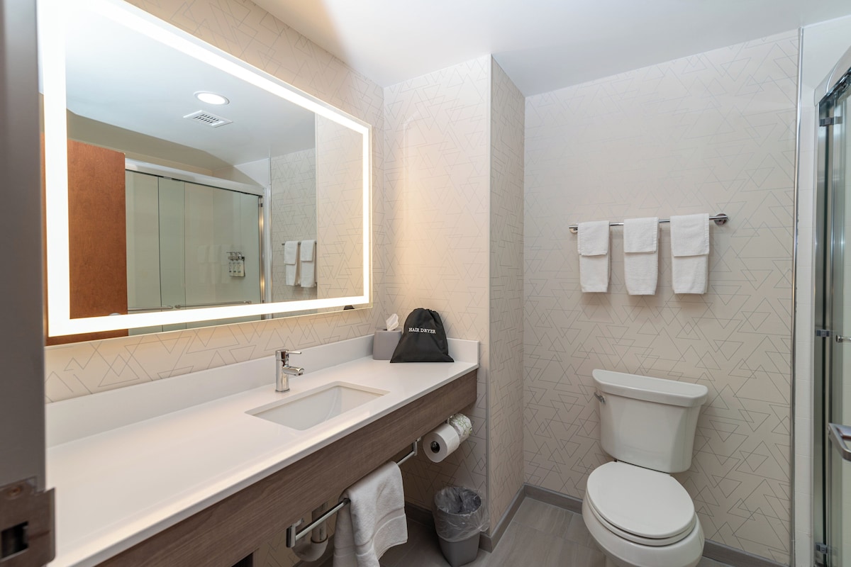 In-room safe, laptop workspace, soundproofing, iron/ironing board