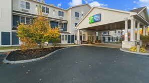 Exterior - Holiday Inn Express Hotel & Suites Seabrook by IHG (Seabrook)