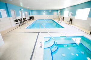 Una piscina techada