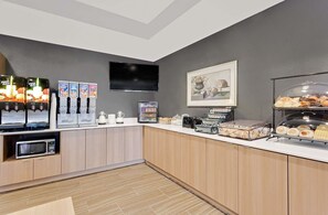 Petit déjeuner continental compris tous les jours