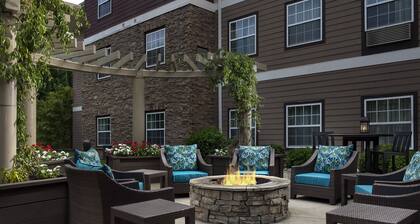 Staybridge Suites Greenville I-85 Woodruff Road by IHG