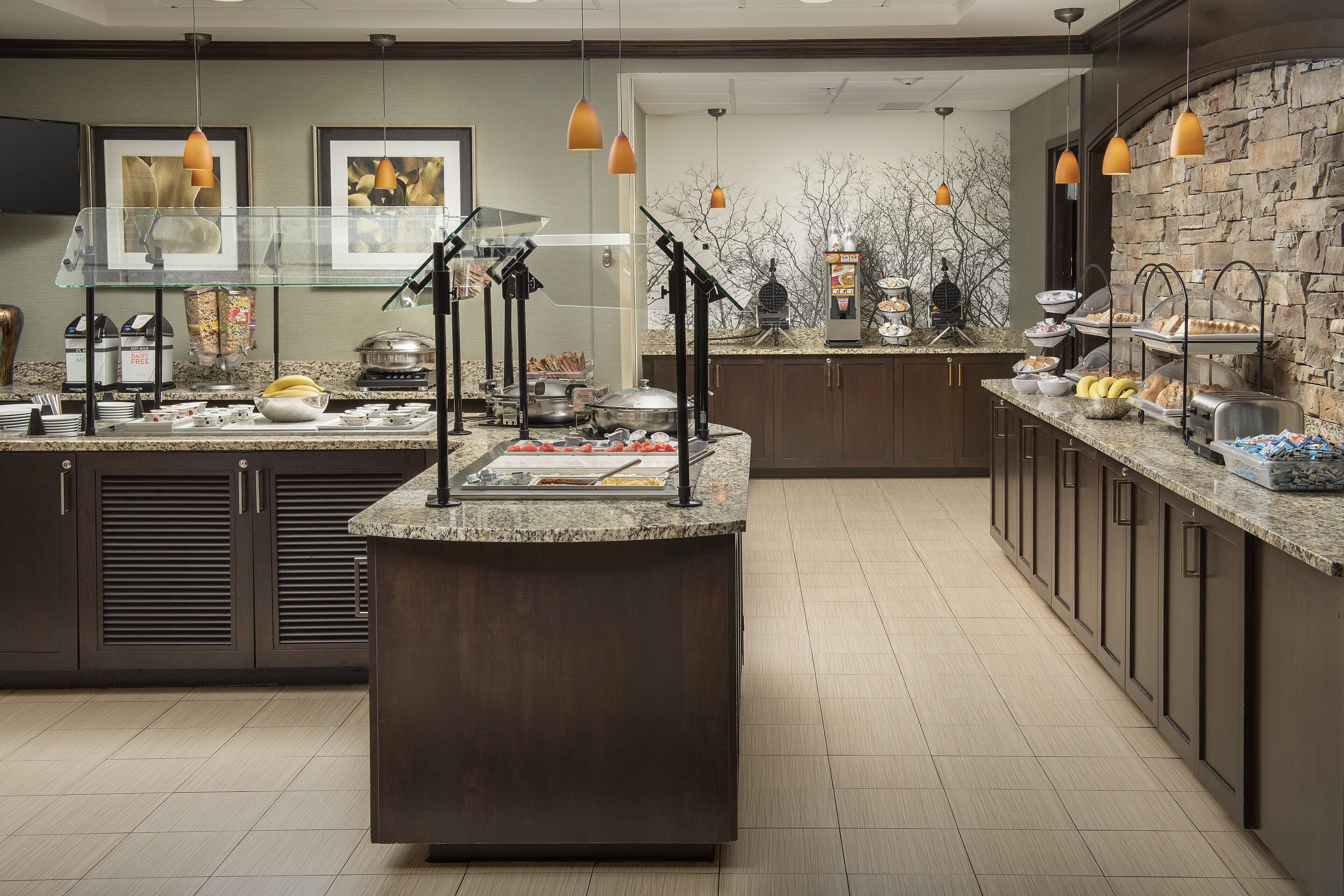 Free daily buffet breakfast