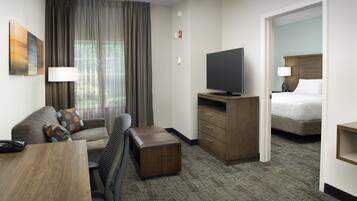 1 habitación, colchones con pillow-top, escritorio y cortinas blackout