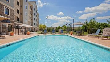 Seasonal outdoor pool