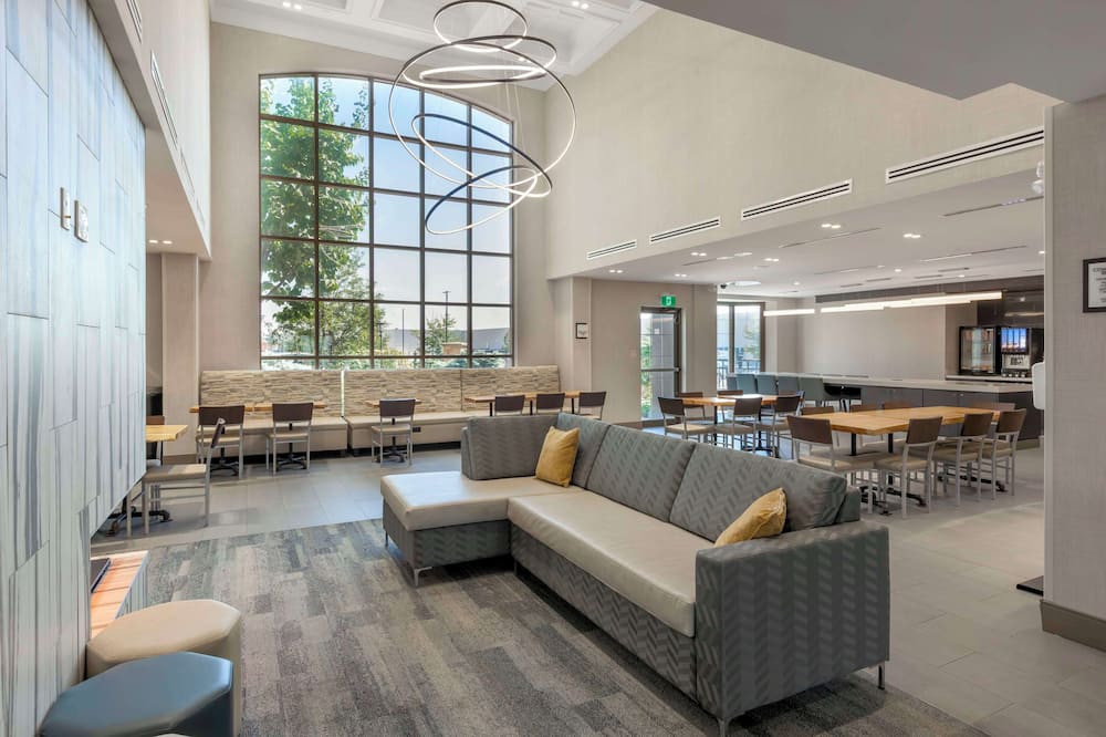 Executive Residency by Best Western Toronto-Mississauga