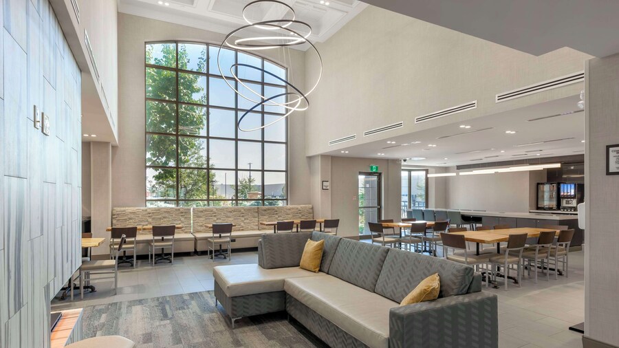 Executive Residency by Best Western Toronto-Mississauga