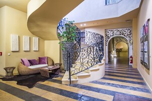 Salas de tratamientos para parejas, sauna, bañera de hidromasaje 