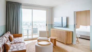Harbour View Suite | 1 bedroom, premium bedding, in-room safe, desk
