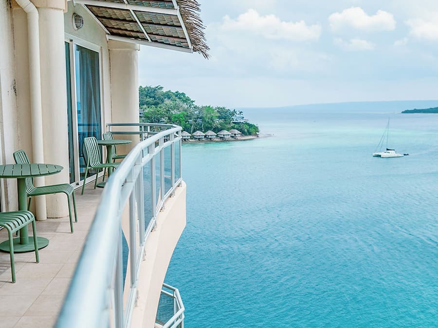 Penthouse Suite | Premium bedding, in-room safe, desk, blackout drapes