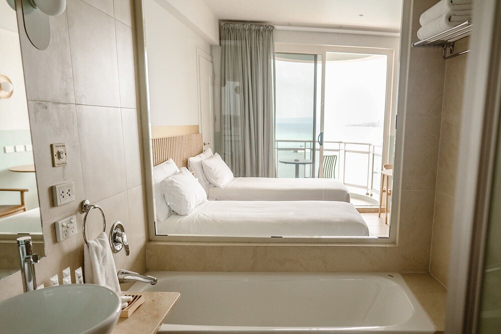 Grand Hotel And Casino by null