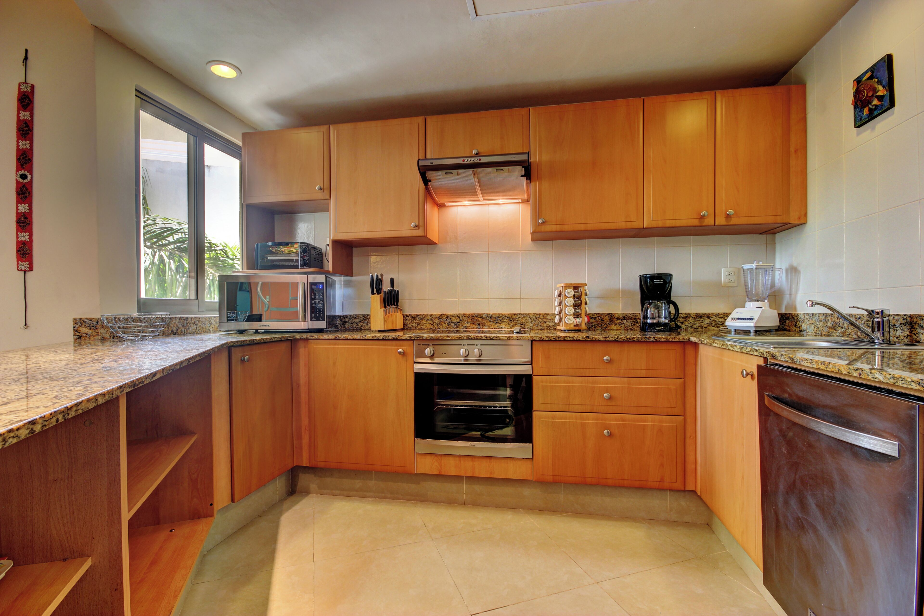 family apartment, 2 bedrooms (#306) | private kitchen | high chair