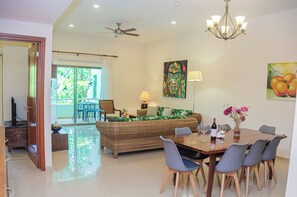 Palmar 2 bedroom garden view #203 | Dining room - Riviera Maya Suites (Playa del Carmen)