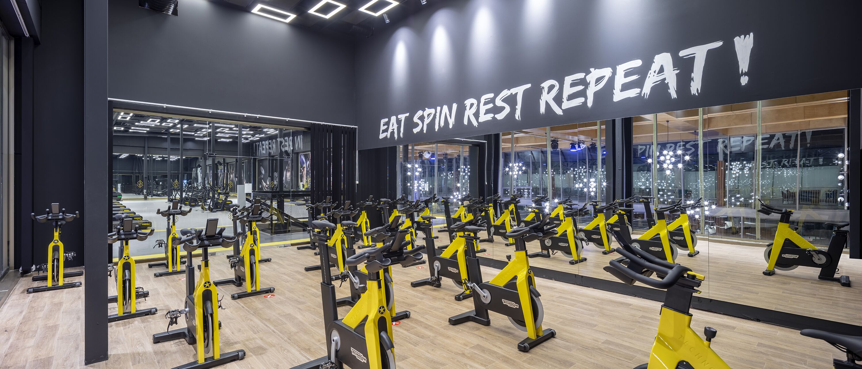 Foto - Nirvana Cosmopolitan Hotel - Convention & Sports Center