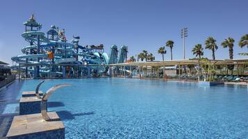 Indoor pool, 2 outdoor pools, pool umbrellas, sun loungers