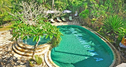 Aniniraka Resort & Spa