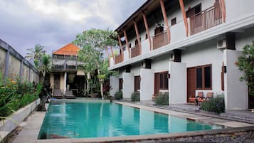 Habitación estándar | Minibar, caja fuerte, cortinas opacas y wifi gratis